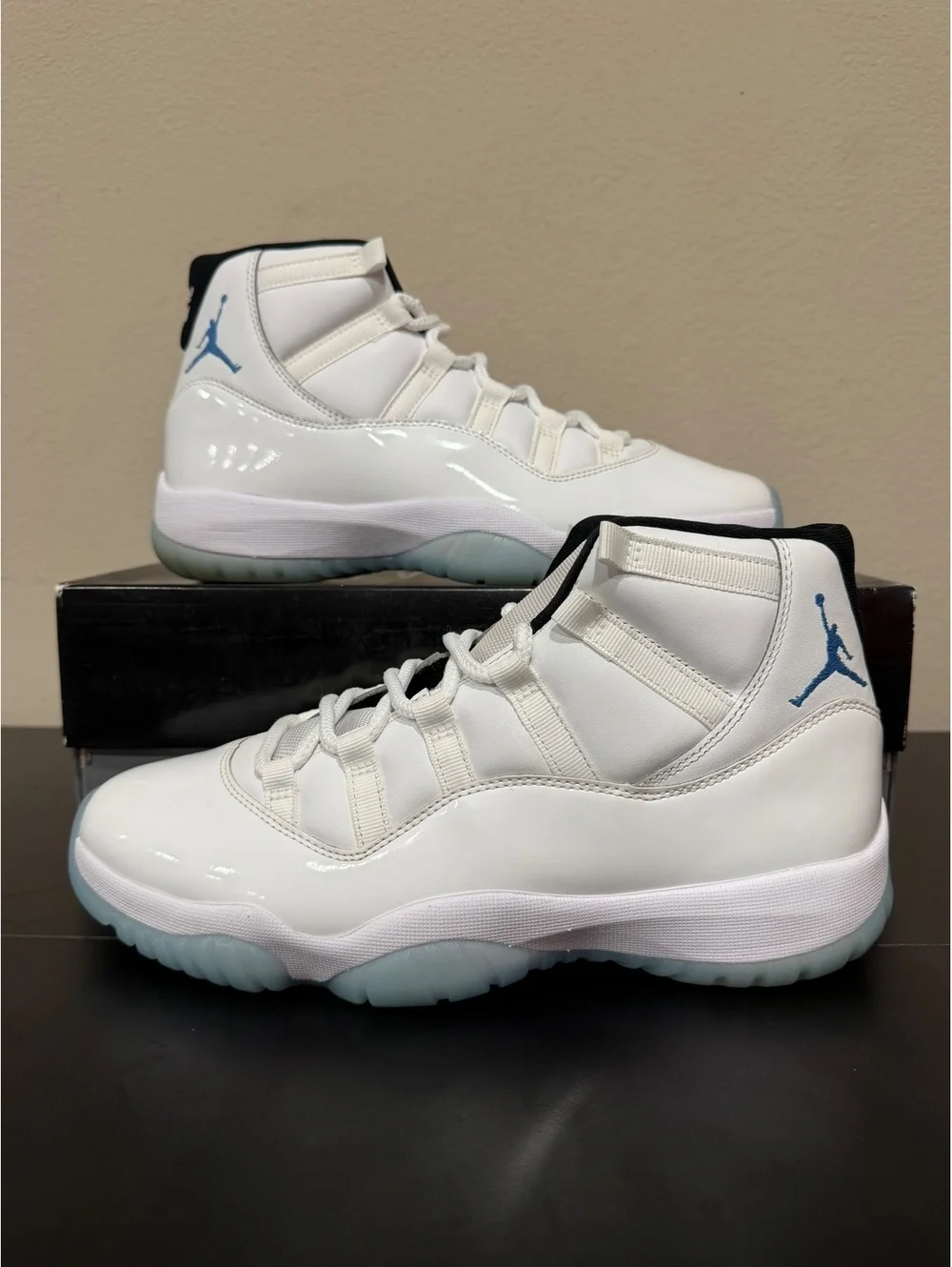 Size 9 - Air Jordan 11 Retro “Legend Blue/Columbia” 2024 *Worn 1x*